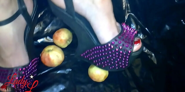 bdsm,european,extreme,femdom,fetish,high heels,milf,sex,slut,solo,stockings,wife