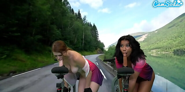 amateur teen,big tits,dildo,masturbation,shaved pussy,teen,webcam,webcams