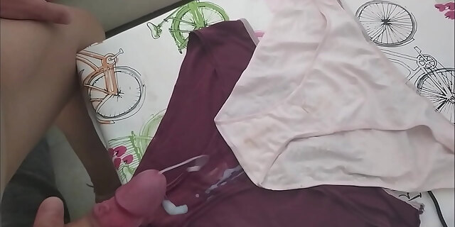 bra,cum,cumshot,masturbation,panties,wife