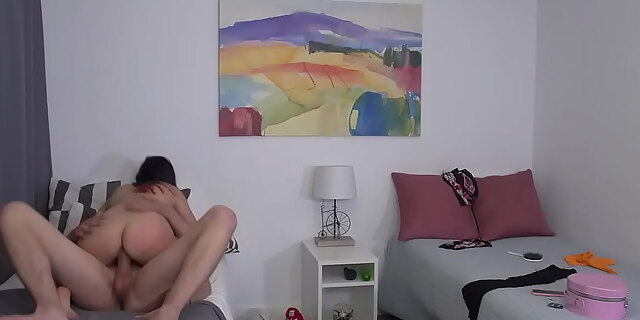 amateur,big cock,blowjob,brunette,deepthroat,european,friend,latina,natural tits,reality,small tits,spanish