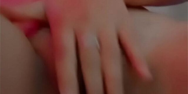 fingering,lesbian,pussy