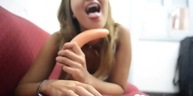 amateur,babysitter,blonde,blowjob,dildo,homemade,petite,sex,solo,teen