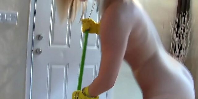 group,lesbian,naughty,oral,pussy,strapon,teen