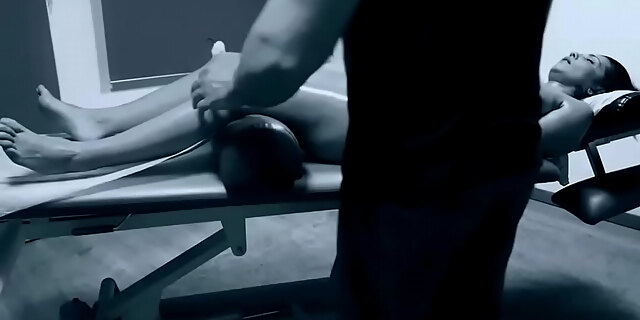 amateur,boobs,femdom,fingering,massage,masseur,masturbation,orgasm,public,pussy