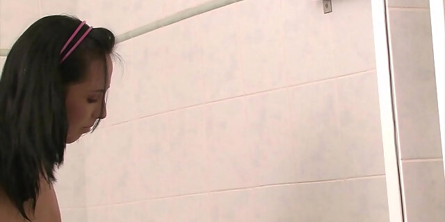 babes,blowjob,brunette,caught,caught cheating,cheating,cunnilingus,czech,fat,hardcore,old,old man,reality,small tits,teen