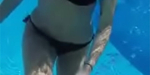 bikini,blowjob