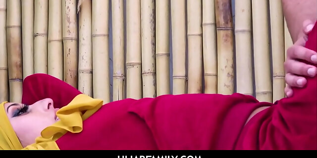 ass,blowjob,exotic,fitness,pov,sex,teen,train