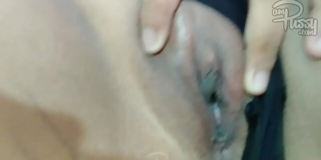 amateur,asian,boobs,closeup,girlfriend,homemade,pussy,small tits,solo,teen