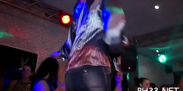 amateur,blowjob,cfnm,group,hardcore,interracial,party