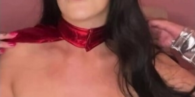 amateur,big tits,cosplay,czech,handjob,joi,milf,solo,tattooed