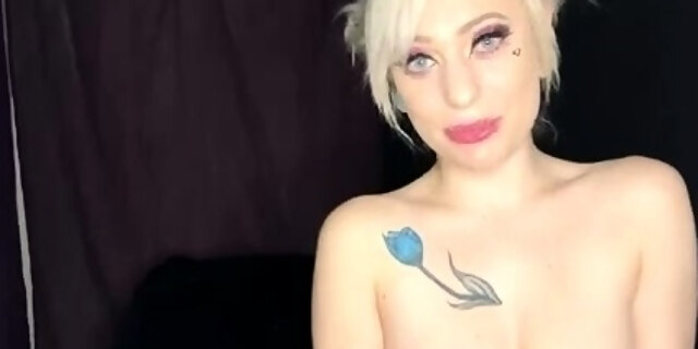 amateur,blonde,boobs,brunette,lingerie,masturbation,solo,toys,webcam