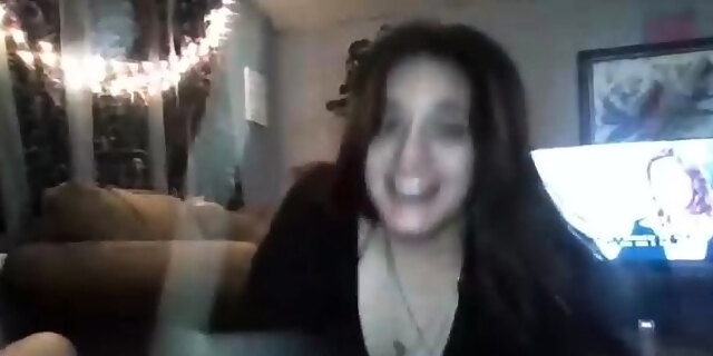 amateur,blowjob,brunette,doggystyle,hardcore,threesome,webcam