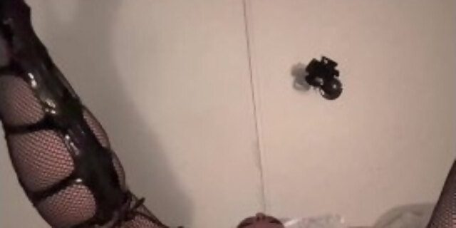 amateur,big tits,boobs,brunette,curvy,female orgasm,leather,masturbation,milf,molten,natural tits,sex,solo,squirt,toys