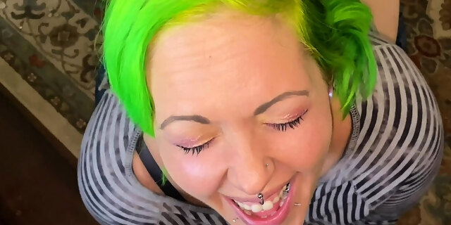 amateur,blowjob,hd,pov,teen,teen blowjob