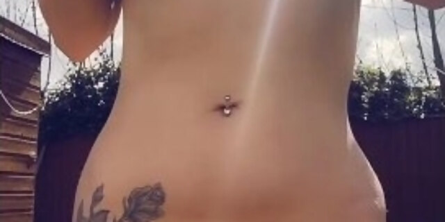 amateur,ass,babes,big ass,big tits,british,curvy,fetish,molten,naughty,outdoor,slut,solo,tattooed,teen