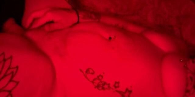 amateur,bbw,big tits,dildo,female orgasm,masturbation,milf,moaning,mom,orgasm,solo,tattooed,toys