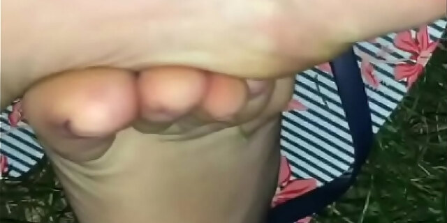amateur,babes,feet,fetish,footjob,hungarian,joi,model,molten,nylon,teen