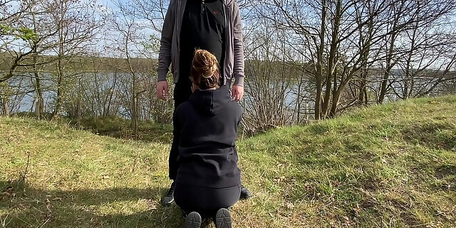 amateur,ass,european,homemade,leggings,outdoor,public,real,sex