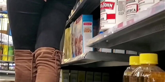 ass,juicy,pussy,teen