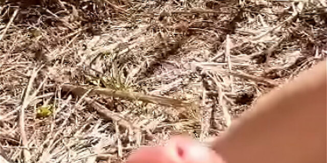 german,handjob,orgasm,outdoor