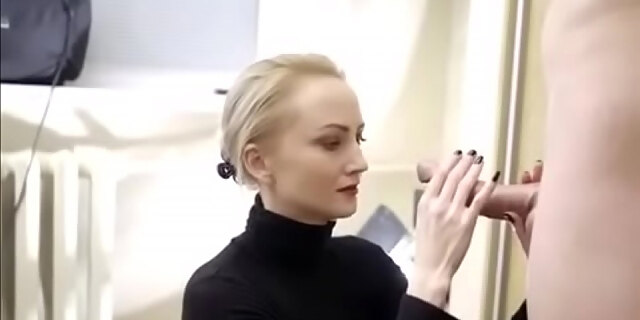 blonde,blowjob,pornstar