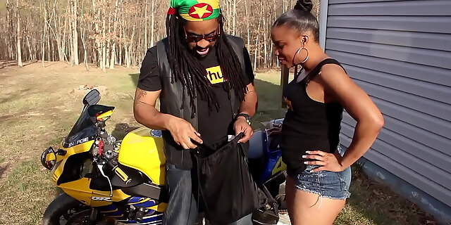 bbc,big ass,big black dick,black,blowjob,brazil,deepthroat,ebony,exotic,molten,outdoor,public,swallow