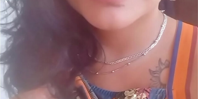 amateur,boobs,latina,small tits