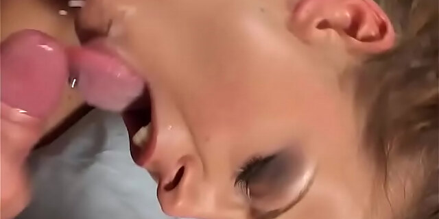 bedroom,brunette,high heels,shaved pussy