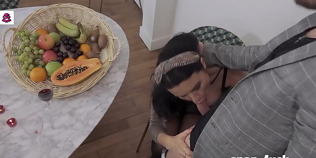 amateur,blowjob,french,kitchen,milf,old,sex