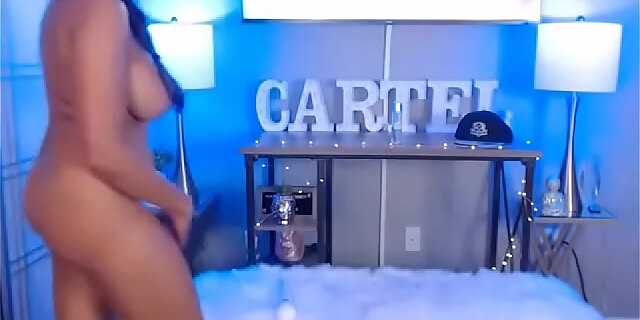 big tits,dildo,latina,masturbation,sex,toys,webcam