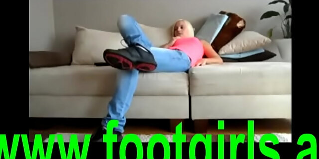 blowjob,domination,feet,foot fetish,licking,pov