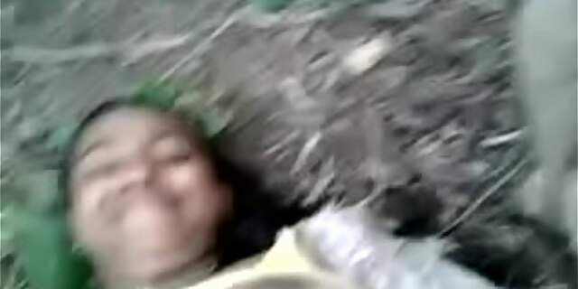 boyfriend,outdoor