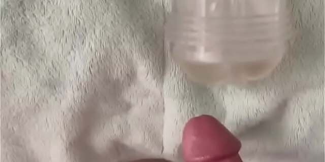 amateur,cumshot,fleshlight,masturbation,orgasm,sex,solo